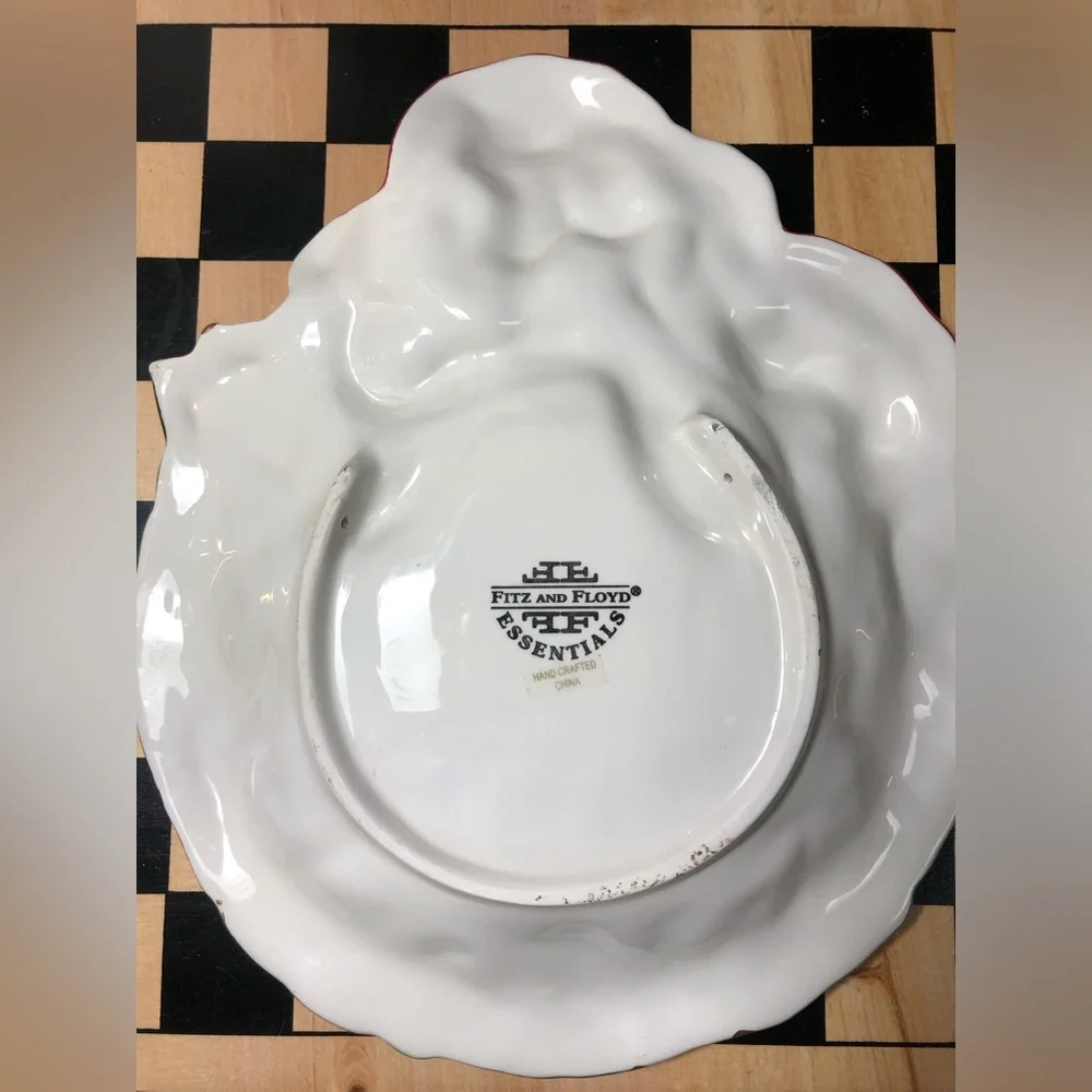 Fitz and Floyd Essentials Santa with Wreath Canape Plate Ceramic Ho! Ho! Ho!